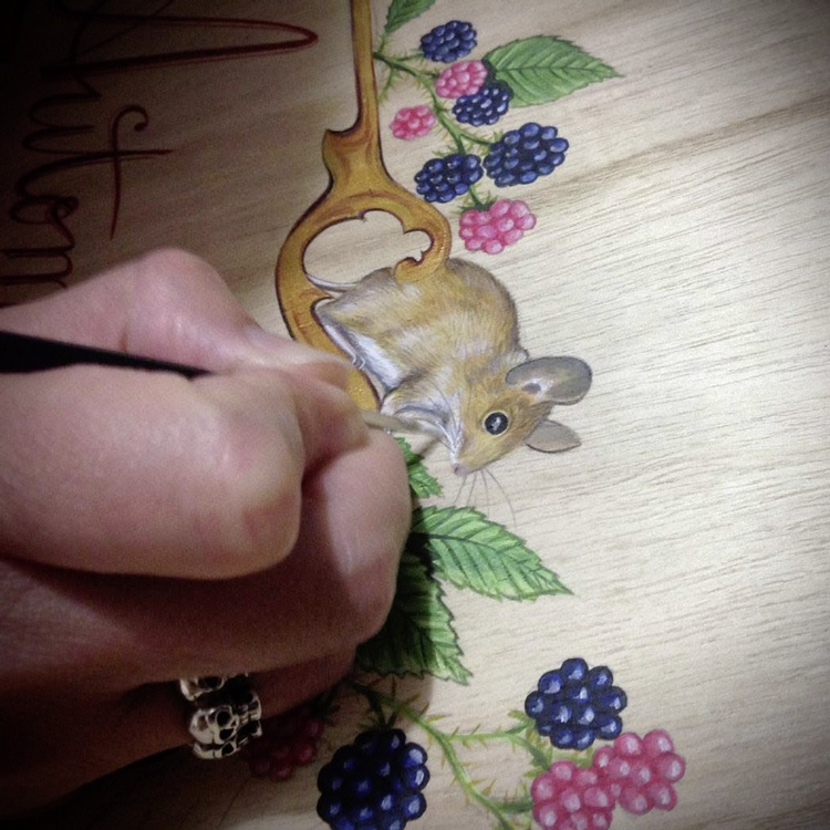 Petit mulot et mûres. Laurence Bar - illustratrice - tatoueuse - auteure.